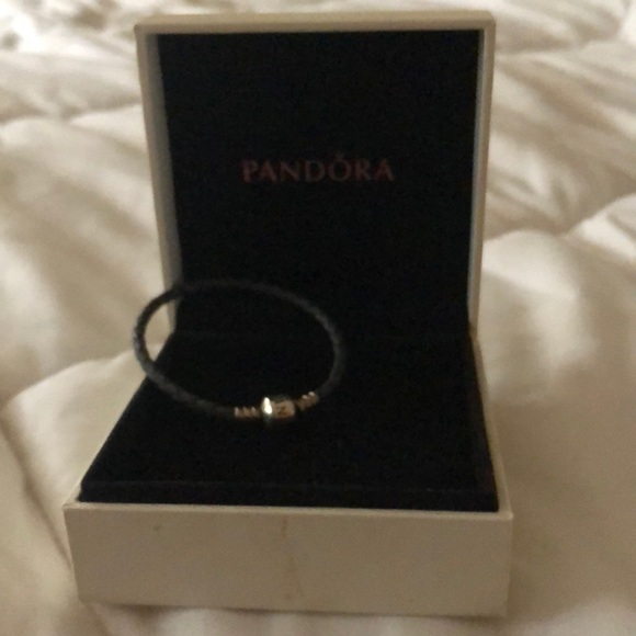 Pandora leather bracelet - Picture 3 of 4